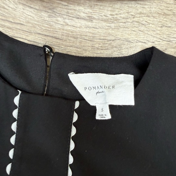 POMANDER PLACE Black Isabel Bow Dress size small - Picture 4 of 8